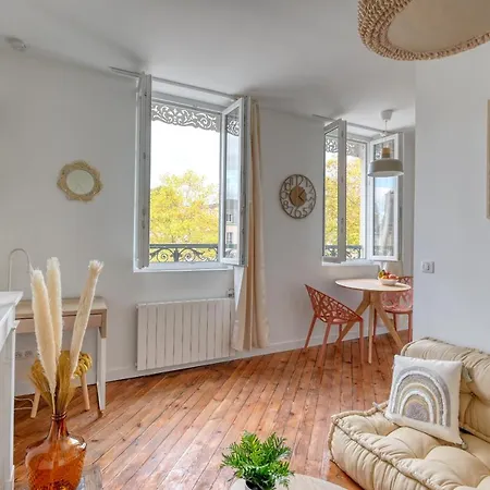 Ambiance Jungle Et Cocon En Hyper Centre Pour 2, 4 Ou 6 Pers - Mylittlestay
